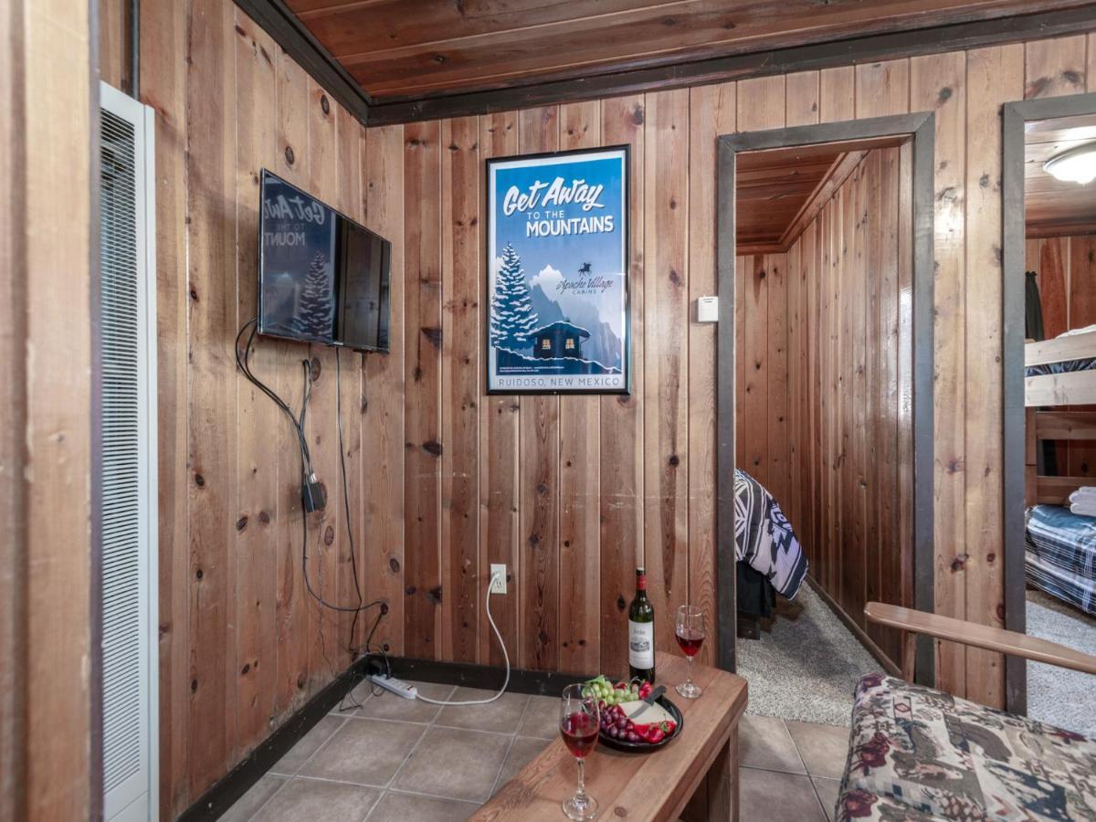 Tiny Two, 2 Bedrooms, Midtown, Sleeps 4 Ruidoso Exterior foto