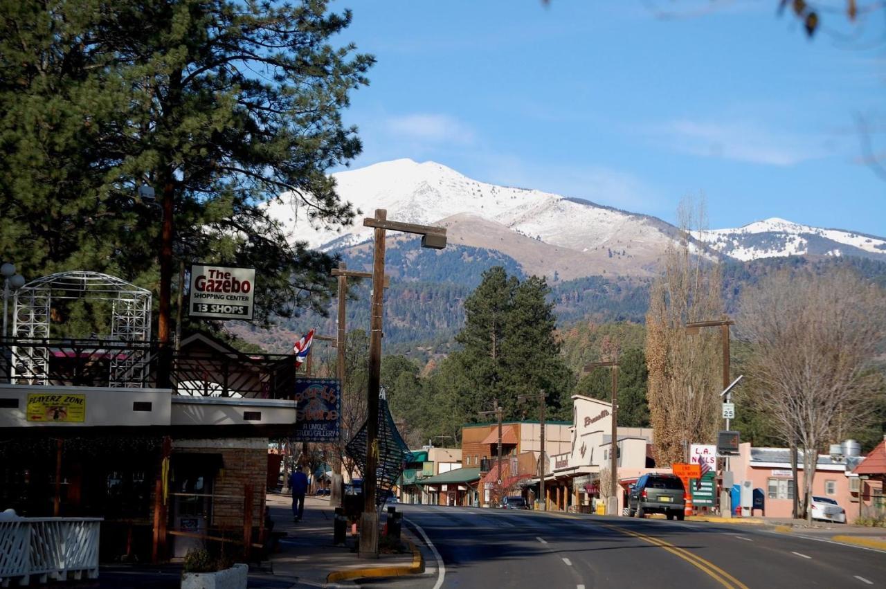 Tiny Two, 2 Bedrooms, Midtown, Sleeps 4 Ruidoso Exterior foto